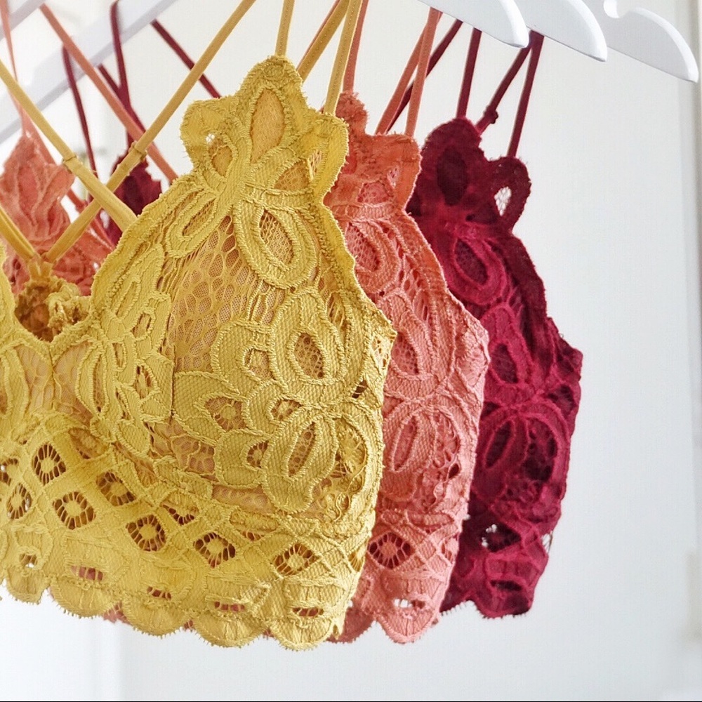 Double Strap Scalloped Lace Bralette Yellow Gold - Picture 3 of 8